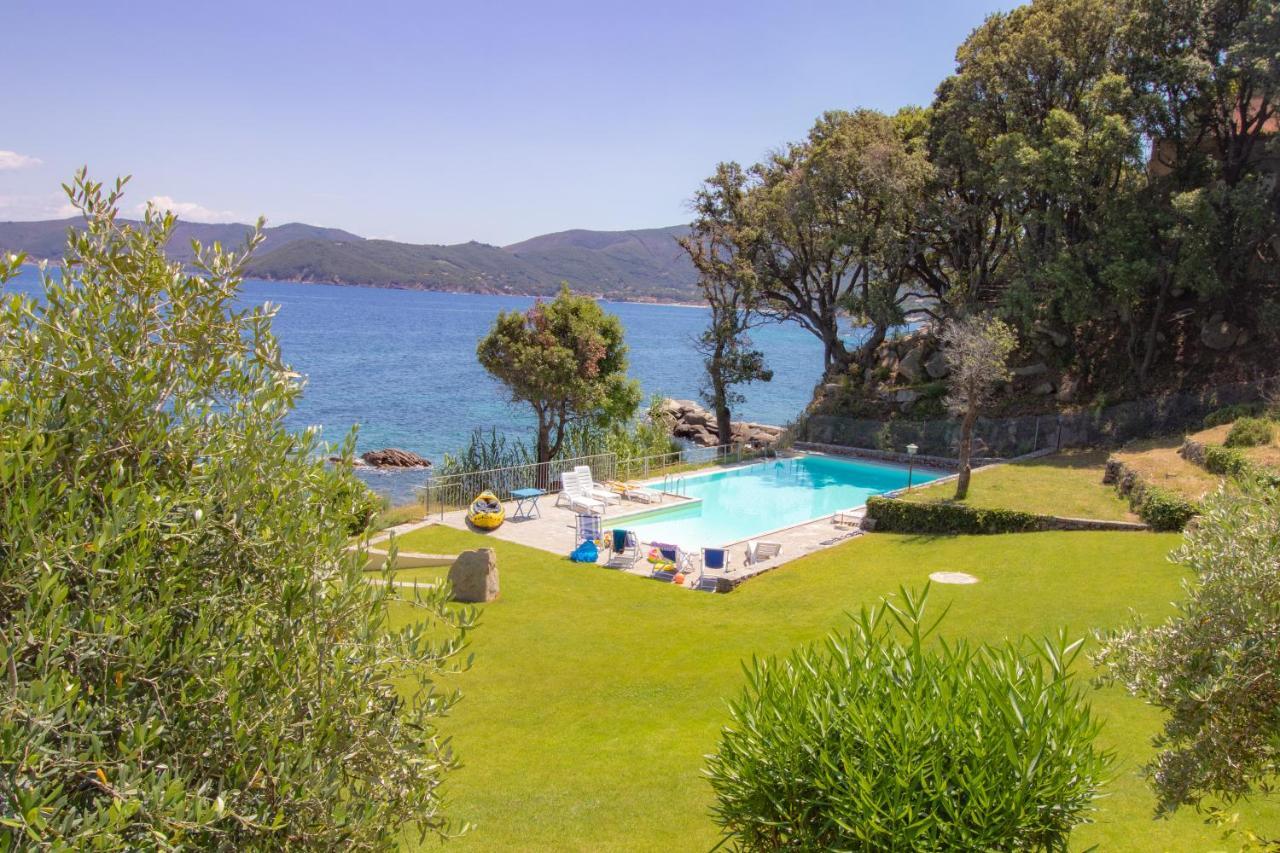 Villa Le Sprizze A Bordo Del Mare - Goelba Marciana Marina Kültér fotó