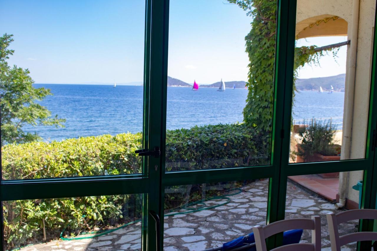 Villa Le Sprizze A Bordo Del Mare - Goelba Marciana Marina Kültér fotó