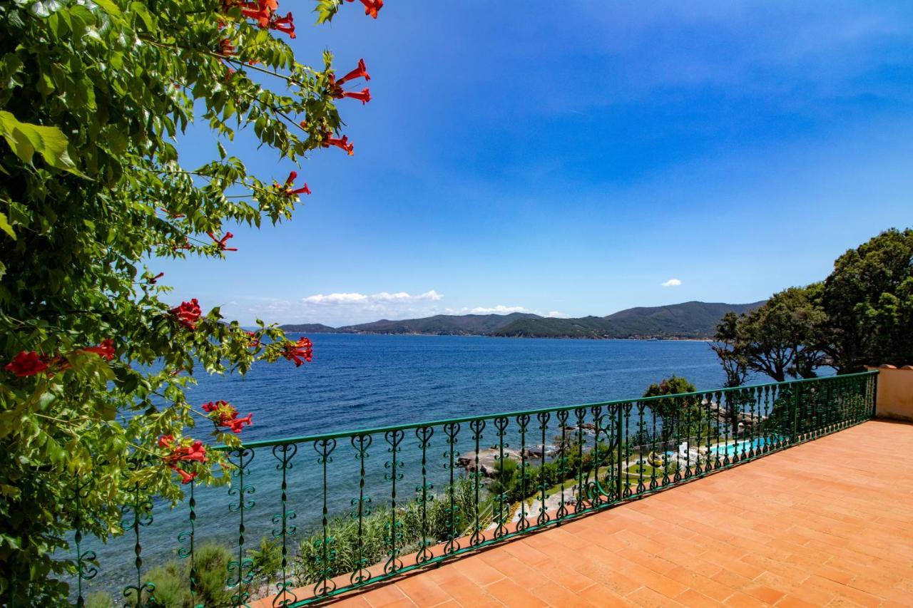 Villa Le Sprizze A Bordo Del Mare - Goelba Marciana Marina Kültér fotó