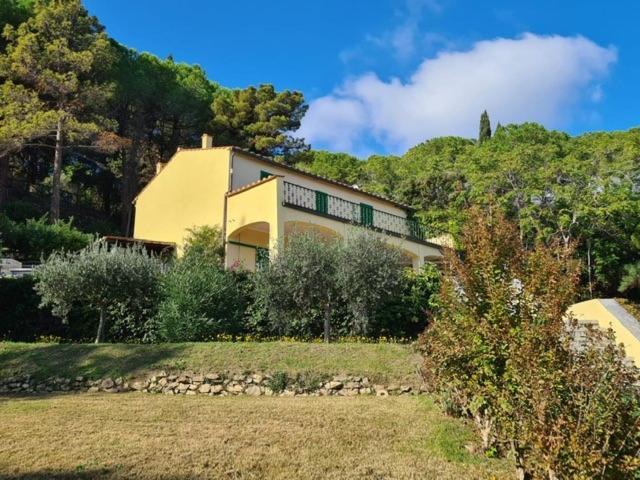 Villa Le Sprizze A Bordo Del Mare - Goelba Marciana Marina Kültér fotó