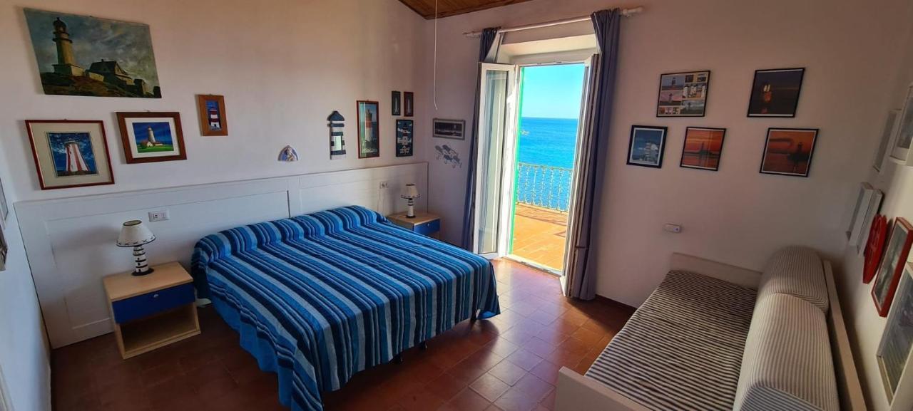 Villa Le Sprizze A Bordo Del Mare - Goelba Marciana Marina Kültér fotó