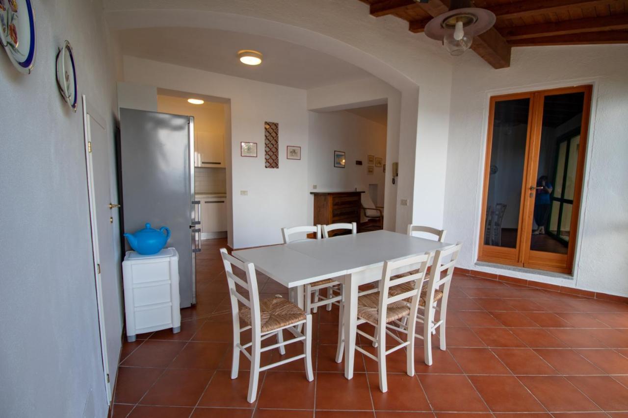 Villa Le Sprizze A Bordo Del Mare - Goelba Marciana Marina Kültér fotó