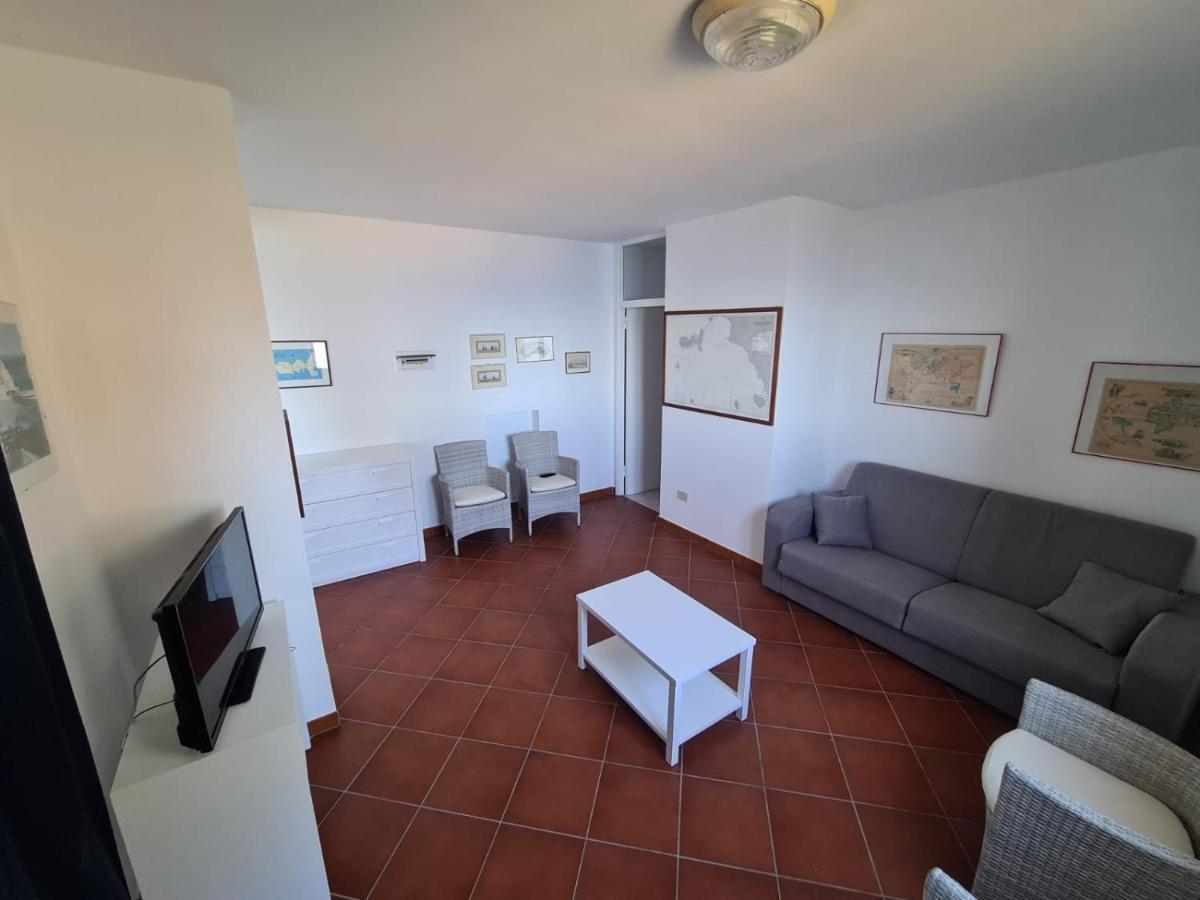 Villa Le Sprizze A Bordo Del Mare - Goelba Marciana Marina Kültér fotó