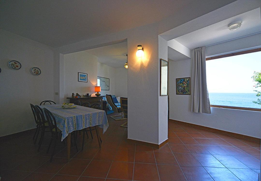 Villa Le Sprizze A Bordo Del Mare - Goelba Marciana Marina Kültér fotó